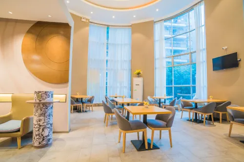 Yixuan Hotel (Fuzhou Sanfang Qixiang Dongmen Subway Station Store) Featured Photos