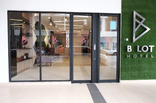 B Lot Hotel Da non perdere Photos