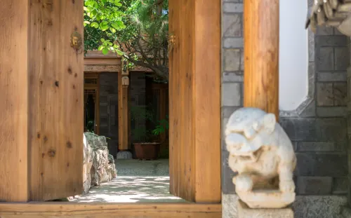 Lijiang Fengyasong Wenjinyuan Chinese Inn · Naxi Guyuan Esterni Photos