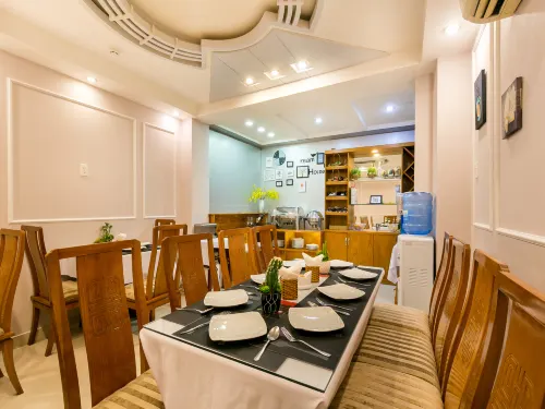 Vilion Boutique Hotel Ben Thanh Spisning Photos
