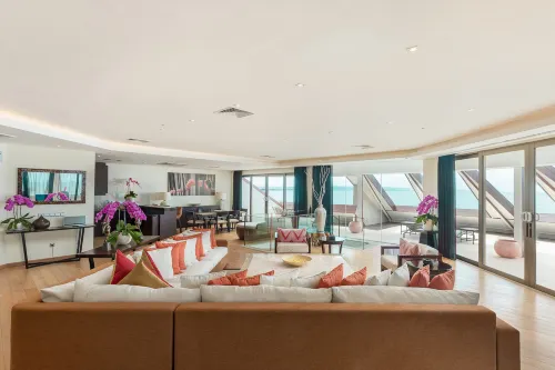 Double-Six Luxury Hotel Unggulan Photos