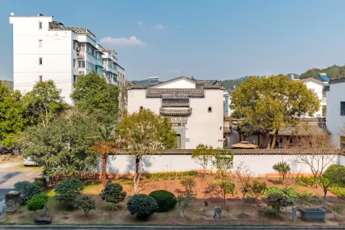 Kunlun International Youth Hostel (Huangshan Downtown) Photos