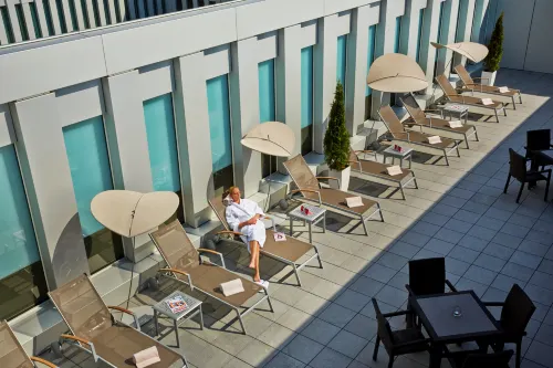 H4 Hotel München Messe Öffentliche Flächen Photos