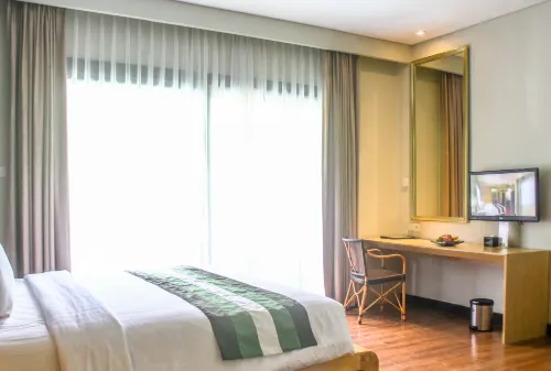Grand Whiz Hotel Nusa Dua Bali Номера Photos