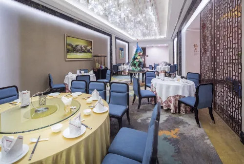 Bavaria Regent Hotel Hailar Restauration Photos