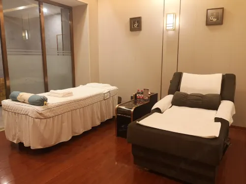 Nanning Jinshuiwan International Hotel ( Nanhu Park Macun Subway Station) Здоровье и отдых Photos