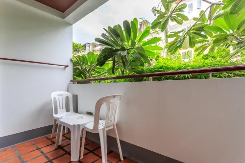7Q Patong Beach Hotel Rooms Photos