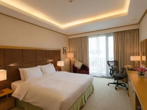 Hilton Garden Inn Hanoi Rooms Photos