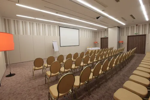 Corso Hotel Pécs Business Photos