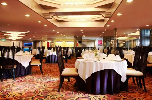 Regal Oriental Hotel Restauration Photos