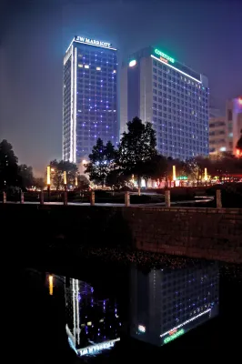 Courtyard by Marriott Hangzhou Wulin À proximité de l'hôtel Photos