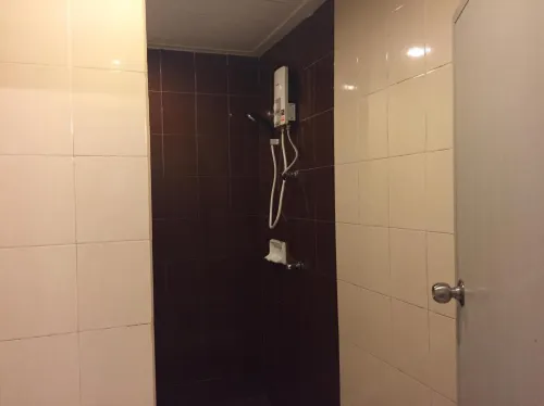 Suriwong Chumphon Hotel Chambres Photos