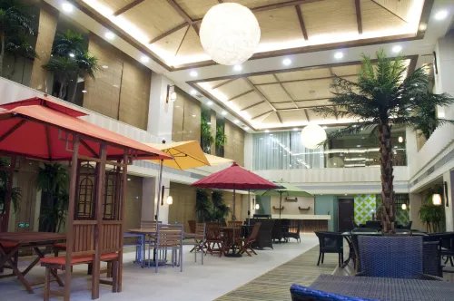 Qingdao Kuaitong International Hotel Geschäftseinrichtungen Photos