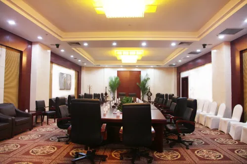 Wanfeng Grand Hotel Business Photos