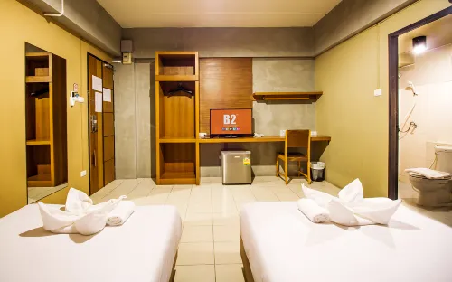 B2 Santitham (Wat Jed Yod) Boutique & Budget Hotel Kamar Photos