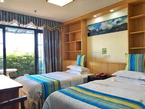 Haitao Hotel (Zhaoqing Seven Star Rock Archway Scenic Spot) Exterior Photos