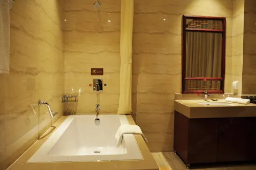 Chong Ning Castle Hotel Photos