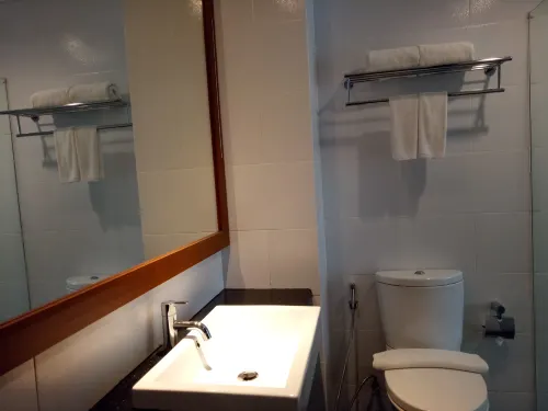 Grand Whiz Hotel Nusa Dua Bali Номера Photos