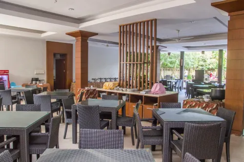 Surya Kencana Seaside Hotel Pangandaran Makanan Photos