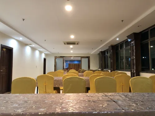 Haitao Hotel (Zhaoqing Seven Star Rock Archway Scenic Spot) Business Facilities Photos