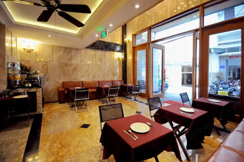 Khách sạn Apollo Nha Trang Ăn uống Photos