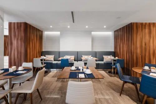 Exe Saldanha Dining Photos