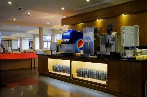 City Suites (Taoyuan Gateway) Restauration Photos