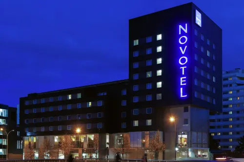 Novotel Paris 17 Eksterior Photos