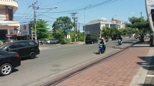 Grand Kuta Hotel and Residence Рядом с отелем Photos
