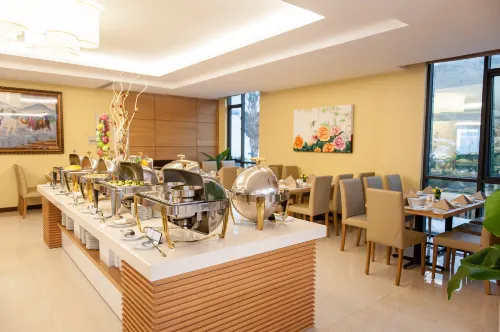Muong Thanh Grand Nha Trang Hotel Питание Photos