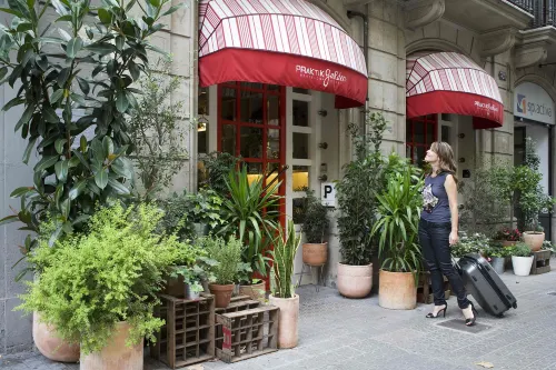 Praktik Garden Exterior Photos
