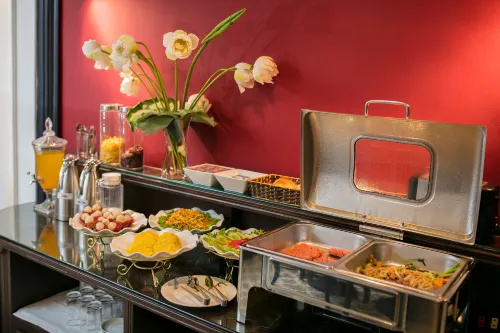 Golden Rooster Hotel Restauration Photos