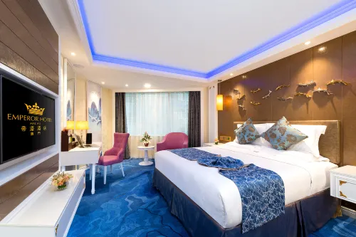 Emperor Hotel Da non perdere Photos