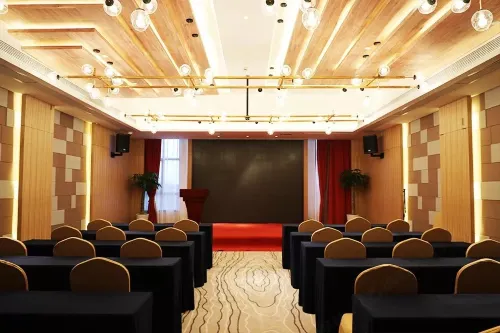 Maison New Century Hotel Shanghai Changxing Island Business Facilities Photos