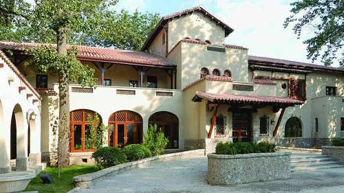 Banyan Tree Tianjin Riverside بالقرب من الفندق Photos