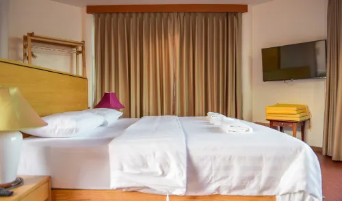Seaman Resort Rooms Photos