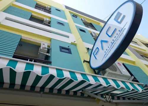 Pace Residence and Bar Pattaya Featured Photos