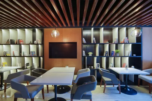 Atour Hotel (Harbin Central Street, Youyi Road) Dining Photos