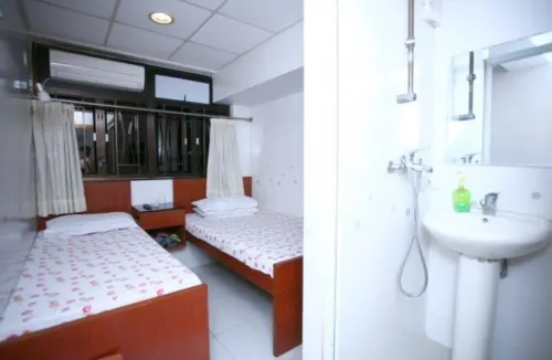 Meilin Hotel Kamar Photos