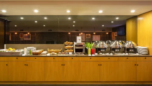 Peppers Beacon Queenstown Dining Photos