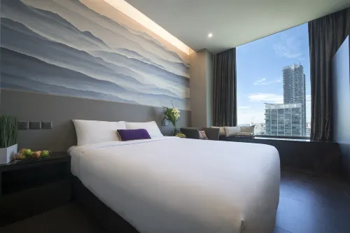 V Hotel Lavender Kamar Photos