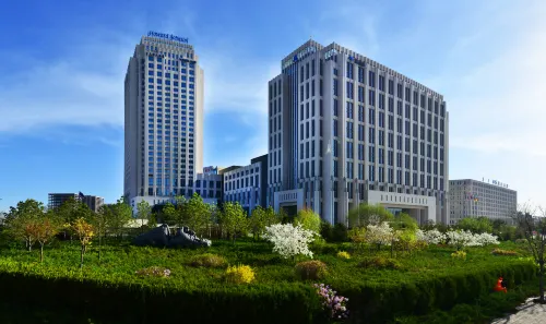 Howard Johnson Parkview Plaza Erdos Featured Photos