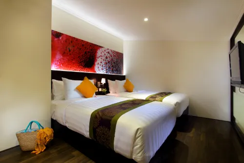 The Banyumas Villa Kamar Photos
