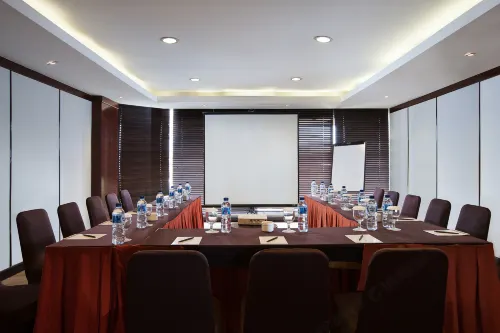 Hotel Santika Premiere Semarang Espaces Affaires Photos
