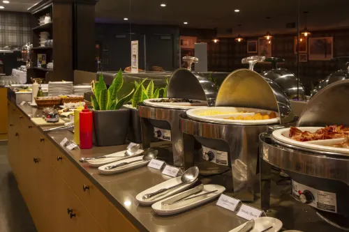 Peppers Beacon Queenstown Dining Photos