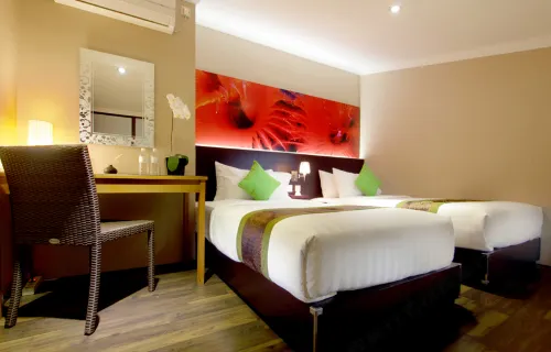 The Banyumas Villa Kamar Photos