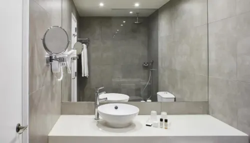 Tivoli Lagos Rooms Photos