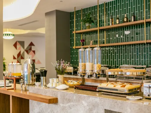 Ibis Styles Hotel (Xi'an Bell and Drum Tower Huimin Street) Restauration Photos