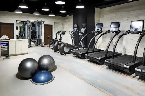 Crowne Plaza HY36 Midtown Manhattan Leisure & Recreation Photos