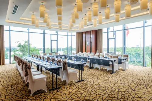 Central Luxury Hạ Long Hotel Nổi bật Photos